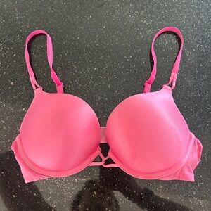 Victoria Secret Pink Bombshell Plunge Bra, size: 34 B